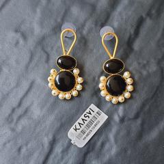 Modern Earrings 10 Black Gold