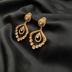 Tayani Kundan Earrings 1 Gold