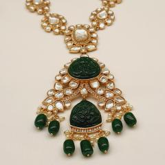 Amrapali Necklace Set 6 Green Gold