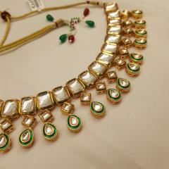 Kundan Necklace Set 1 Gold