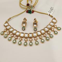 Kundan Necklace Set 1 Gold