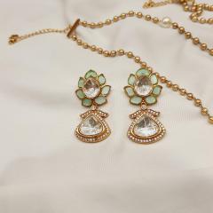 Amrapali Pendant Set - AMPS 1 Mint Gold