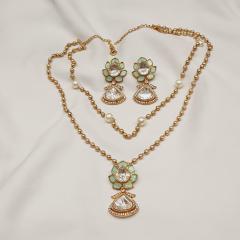 Amrapali Pendant Set - AMPS 1 Mint Gold