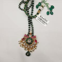 Kundan Pendant Set with Emerald Mala - KNPSEMM 4